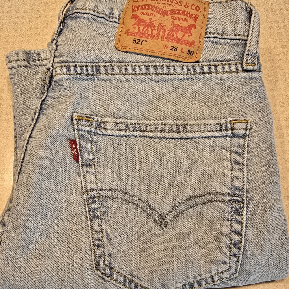 Levi's 527 Boot Cut Men's Light Wash Blue Jeans 28 X 30